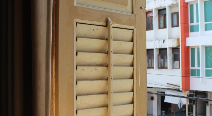 Old Penang Hotel - Trang Road Джордж Таун Екстериор снимка